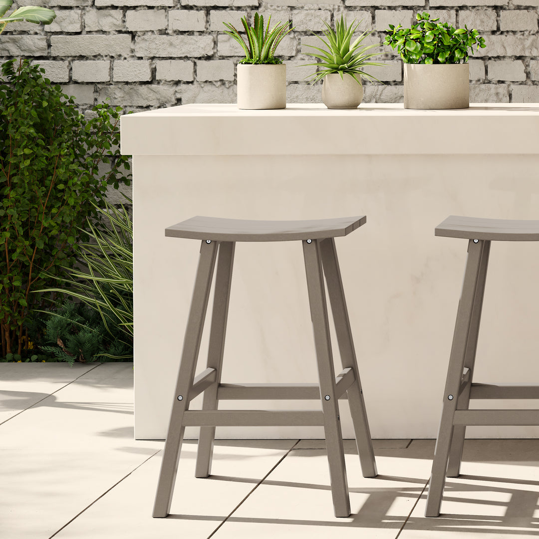 Malibu 29" height Outdoor / Patio Saddle bar stool