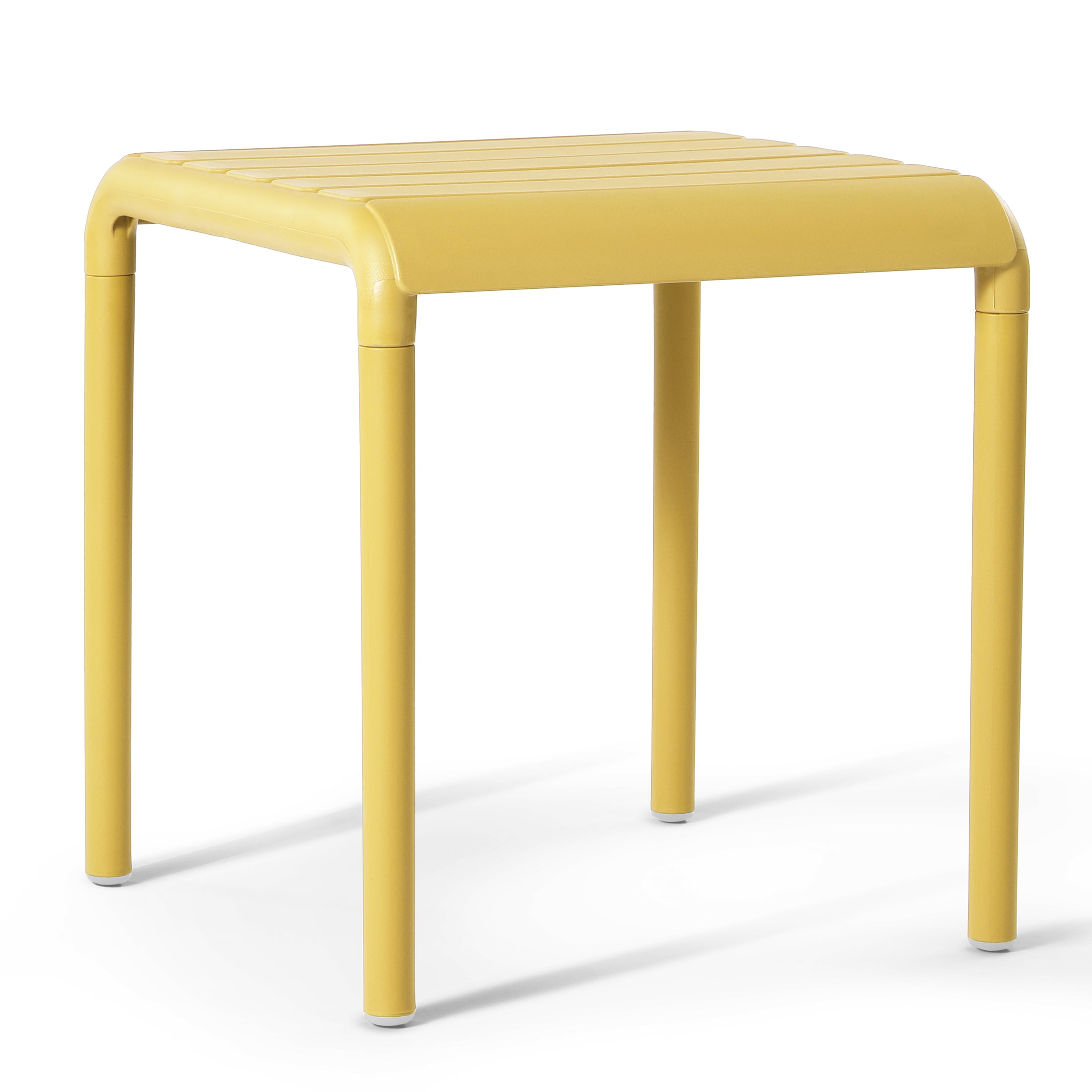 Playa Plastic Modern Outdoor Patio Accent Side Tables (Set of 2)