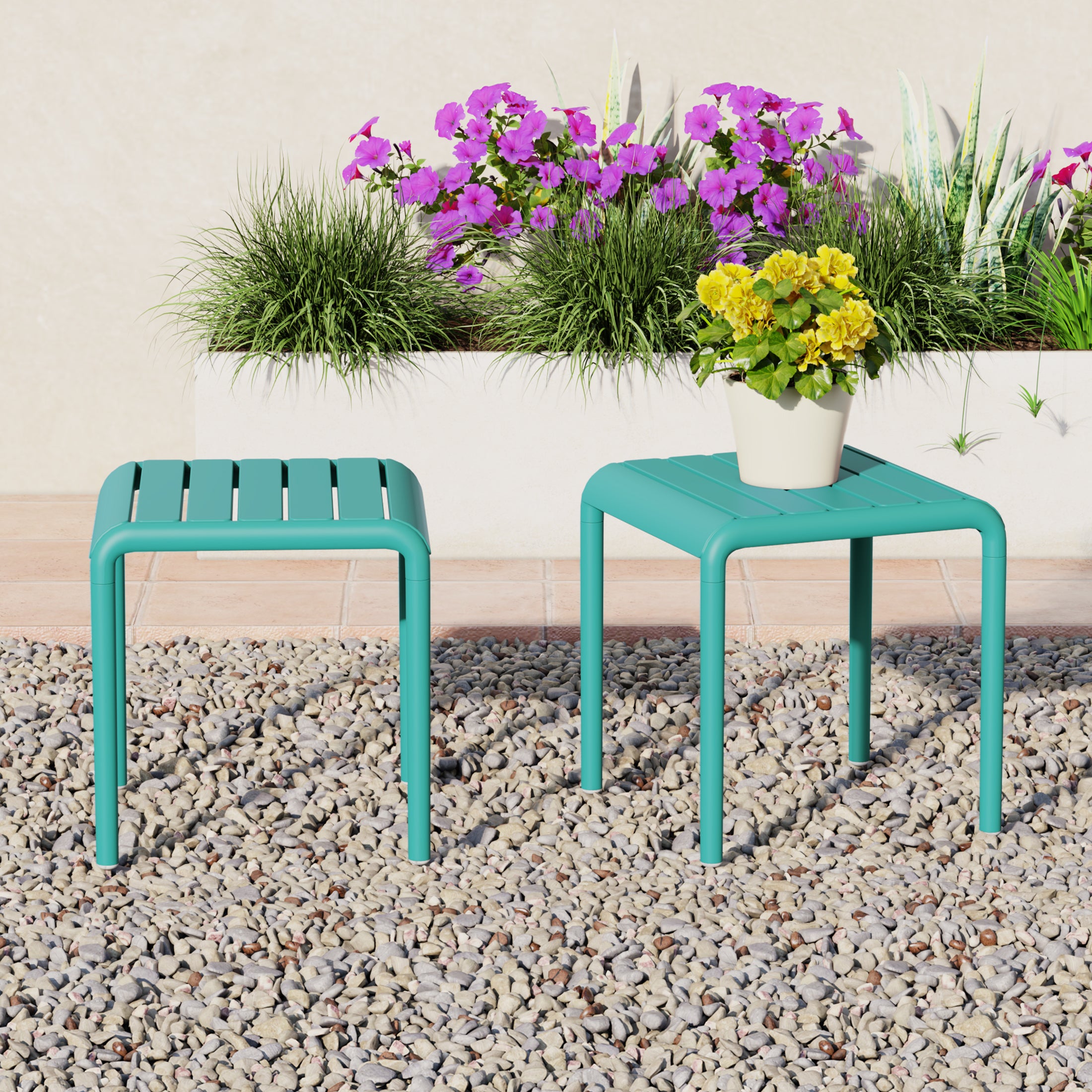 Playa Plastic Modern Outdoor Patio Accent Side Tables (Set of 2)
