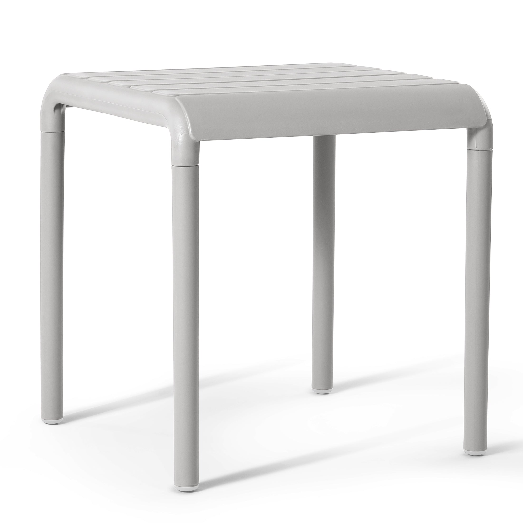 Playa Plastic Modern Outdoor Patio Accent Side Tables (Set of 2)