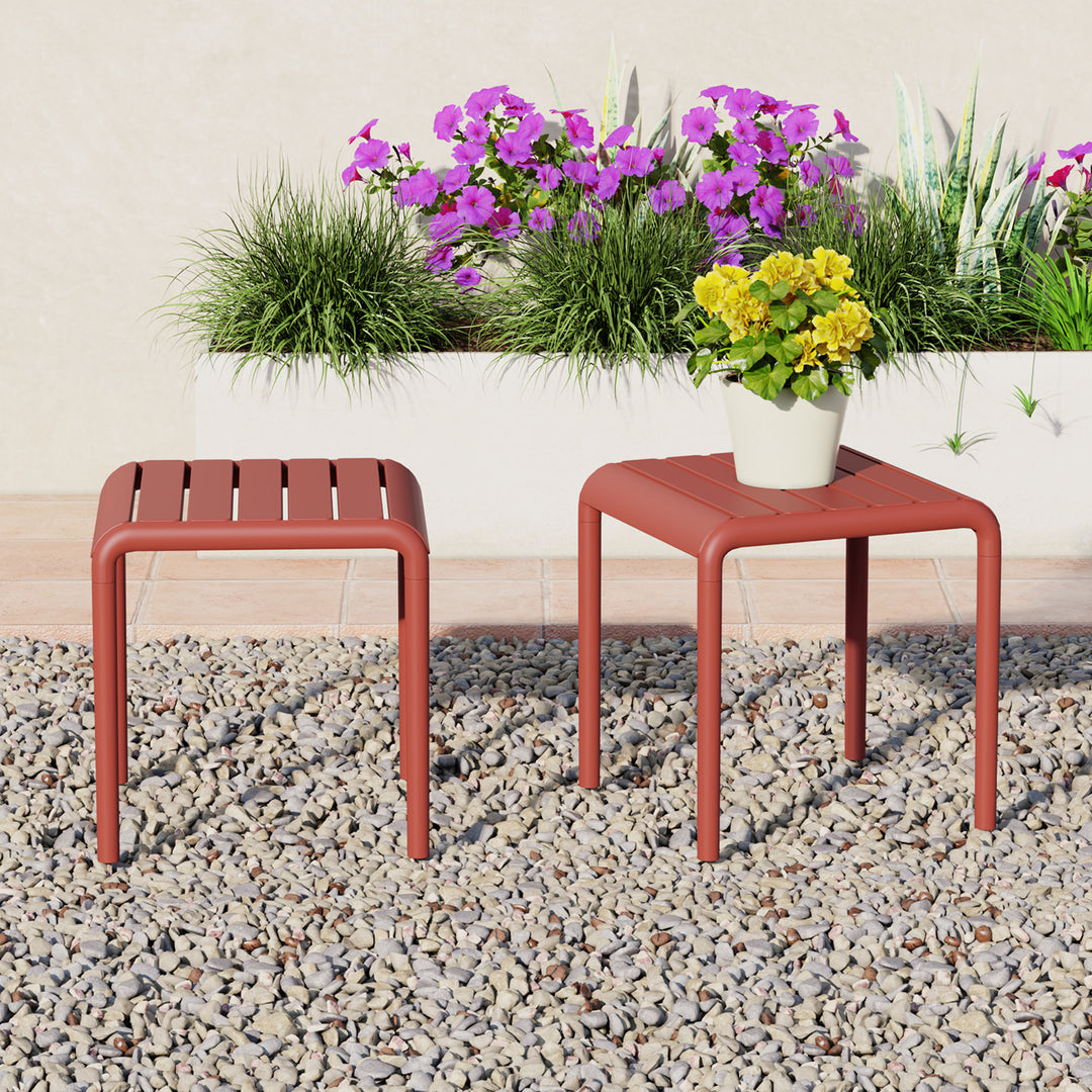 Playa Plastic Modern Outdoor Patio Accent Side Tables (Set of 2)