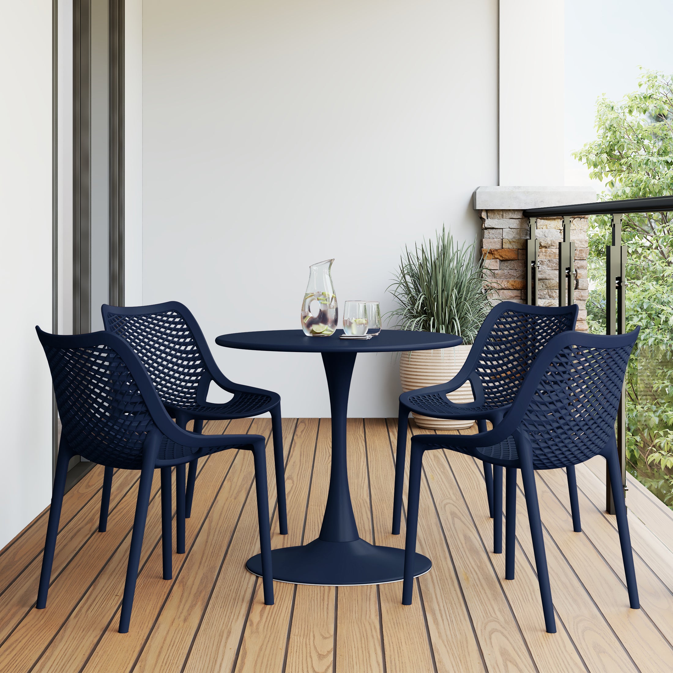 Playa 5-Piece Outdoor Indoor Round Metal Dining Table Set And Stackable Resin Patio Dining Side Chairs